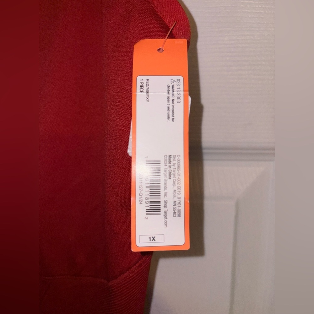 NWT Colsie Red Playsuit Romper Size 1X - Picture 3 of 5